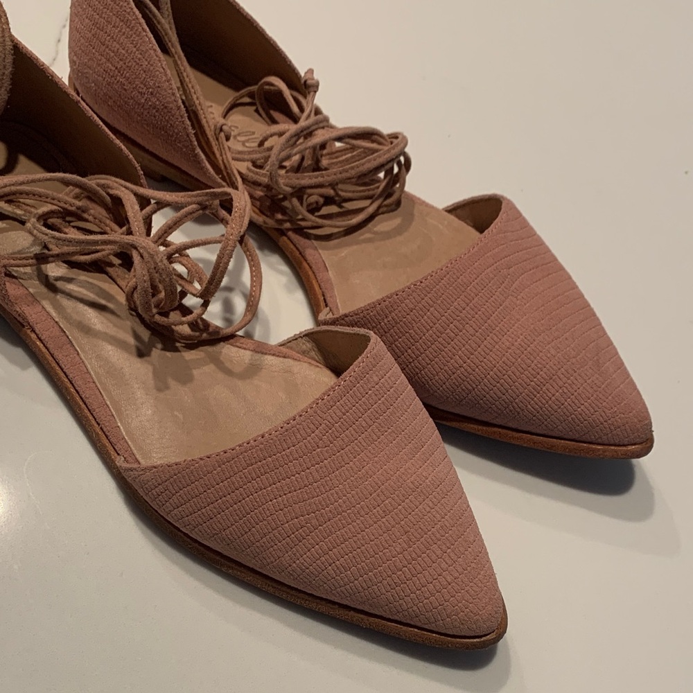 Madewell Flats- Ankle-wrap D’Orsay -Lovely dusty pink color! Excellent condition